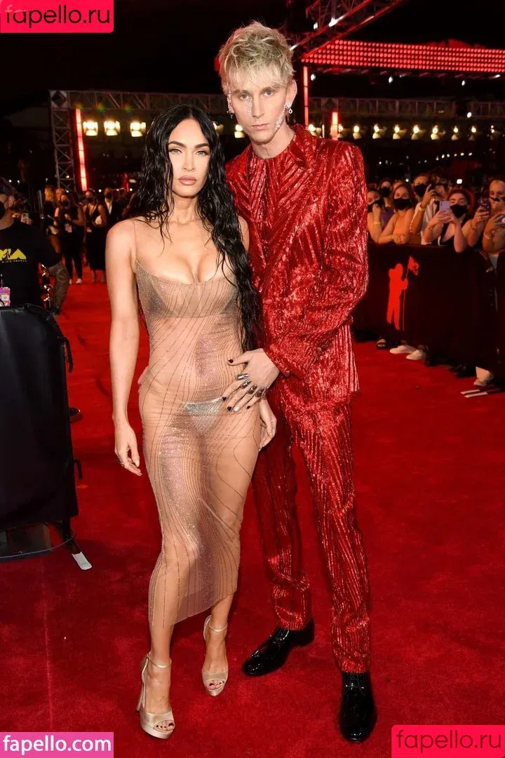 Megan Fox / fatmeganfox / meganfox Onlyfans Photo Gallery 