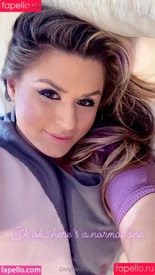 Eva Angelina / evaangelina.official Onlyfans Photo Gallery 