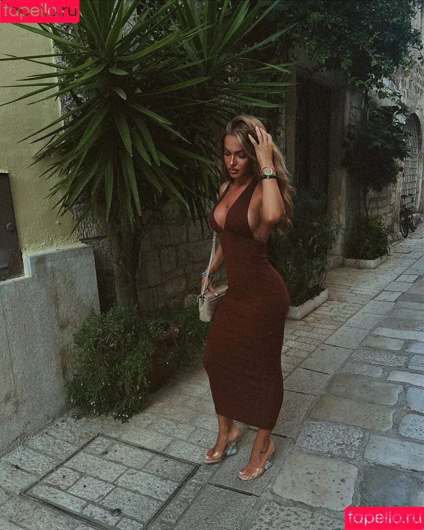 Nastupi / Ostalo / Teodora Dzehverovic / teodoradzehverovic Onlyfans Photo Gallery 