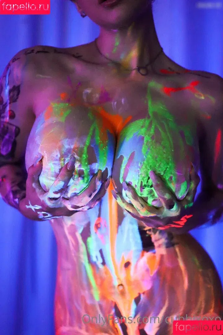 Cubbi Thompson / cubbi_thompson / cubbixoxo Onlyfans Photo Gallery 