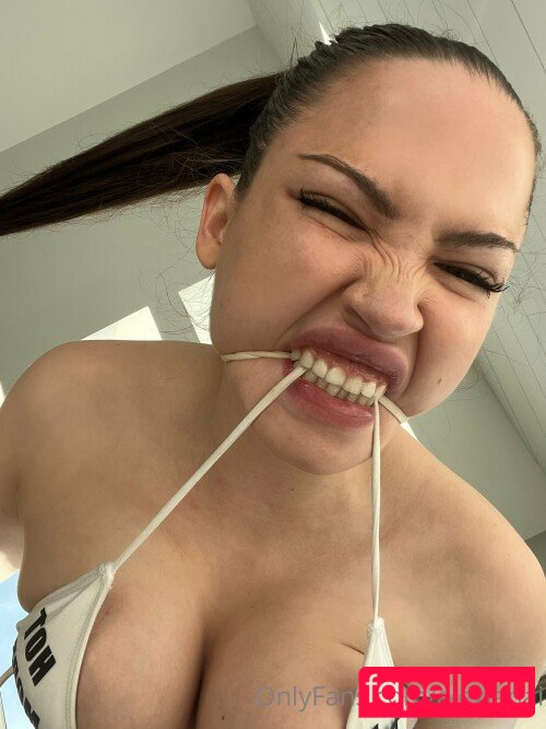 Alex Janai Nude Onlyfans Photo 3