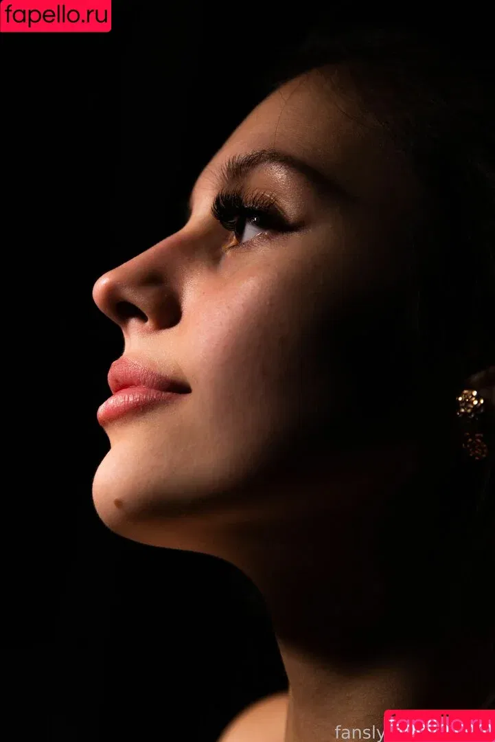 ARi_pb / arianabernilla Onlyfans Photo Gallery 