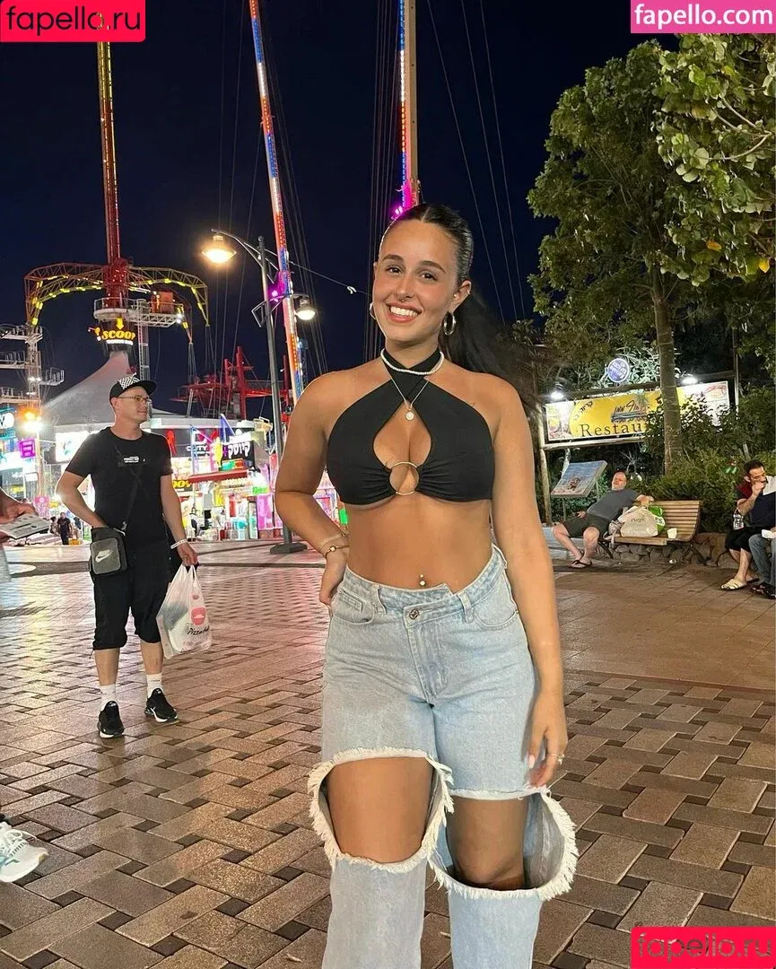 May Cohen / _maycohen / grossanatomypodcast Onlyfans Photo Gallery 