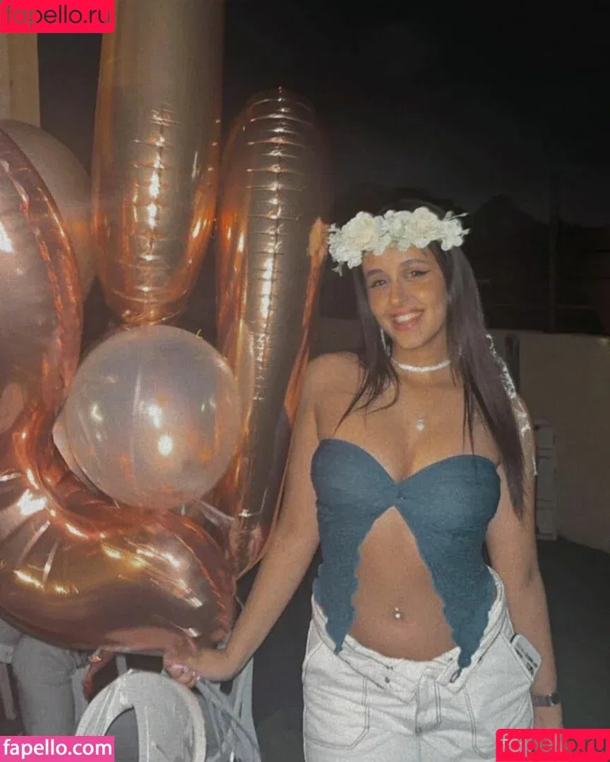 May Cohen / _maycohen / grossanatomypodcast Onlyfans Photo Gallery 