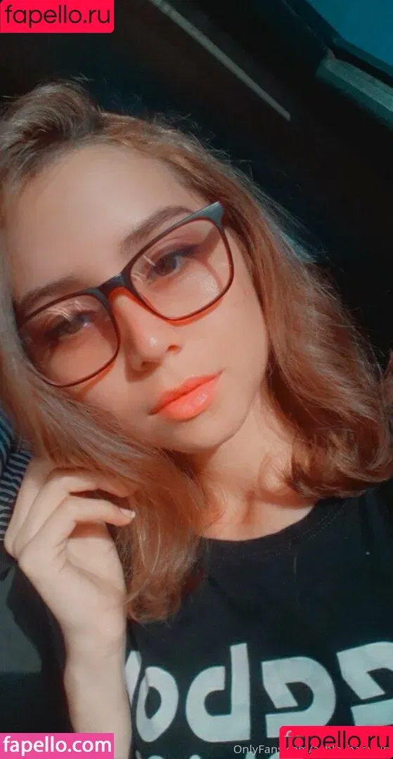 naughty_student_free / yrakillthemall Onlyfans Photo Gallery 