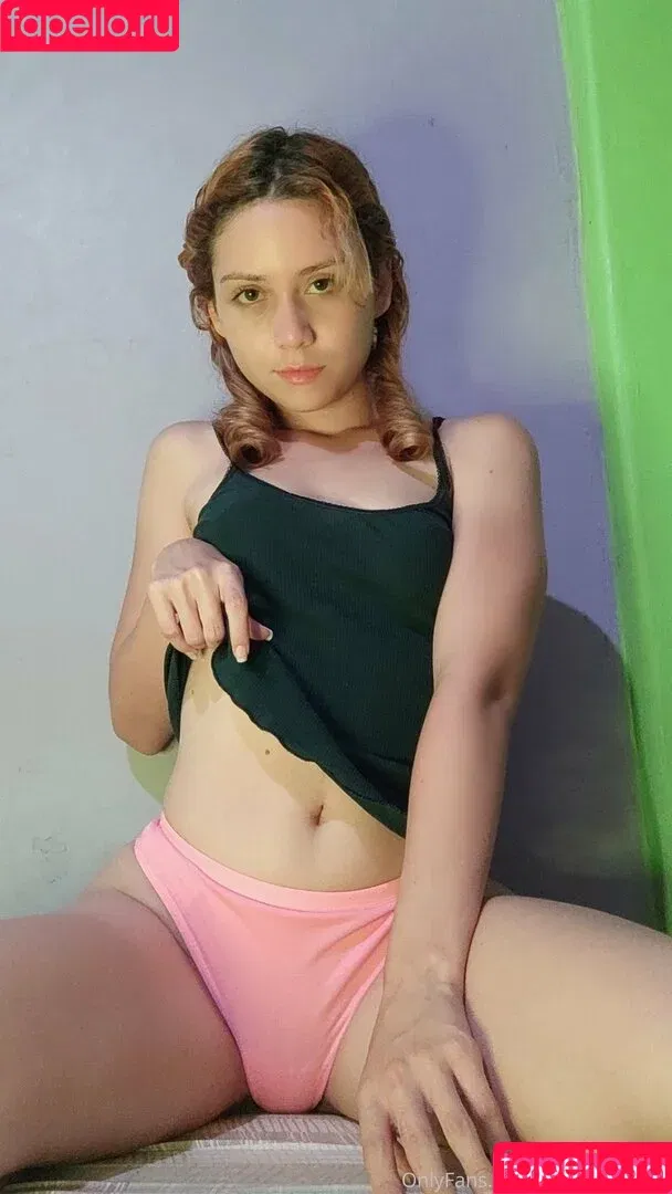 naughty_student_free / yrakillthemall Onlyfans Photo Gallery 