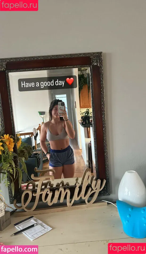 Kayley / Short_Mcnugget / kayleygunner Onlyfans Photo Gallery 