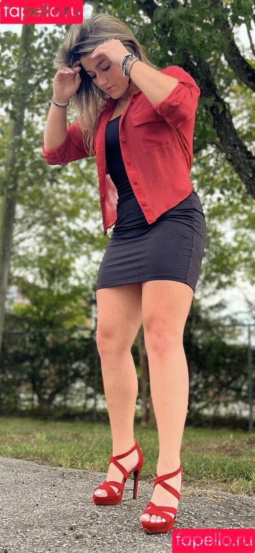 Kayley / Short_Mcnugget / kayleygunner Onlyfans Photo Gallery 