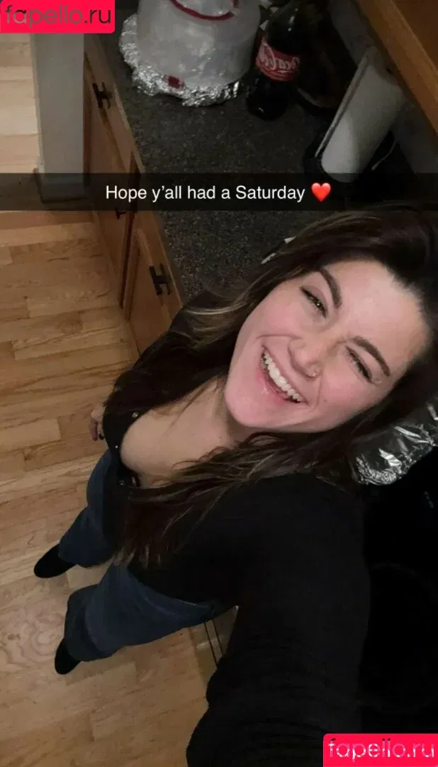 Kayley / Short_Mcnugget / kayleygunner Onlyfans Photo Gallery 