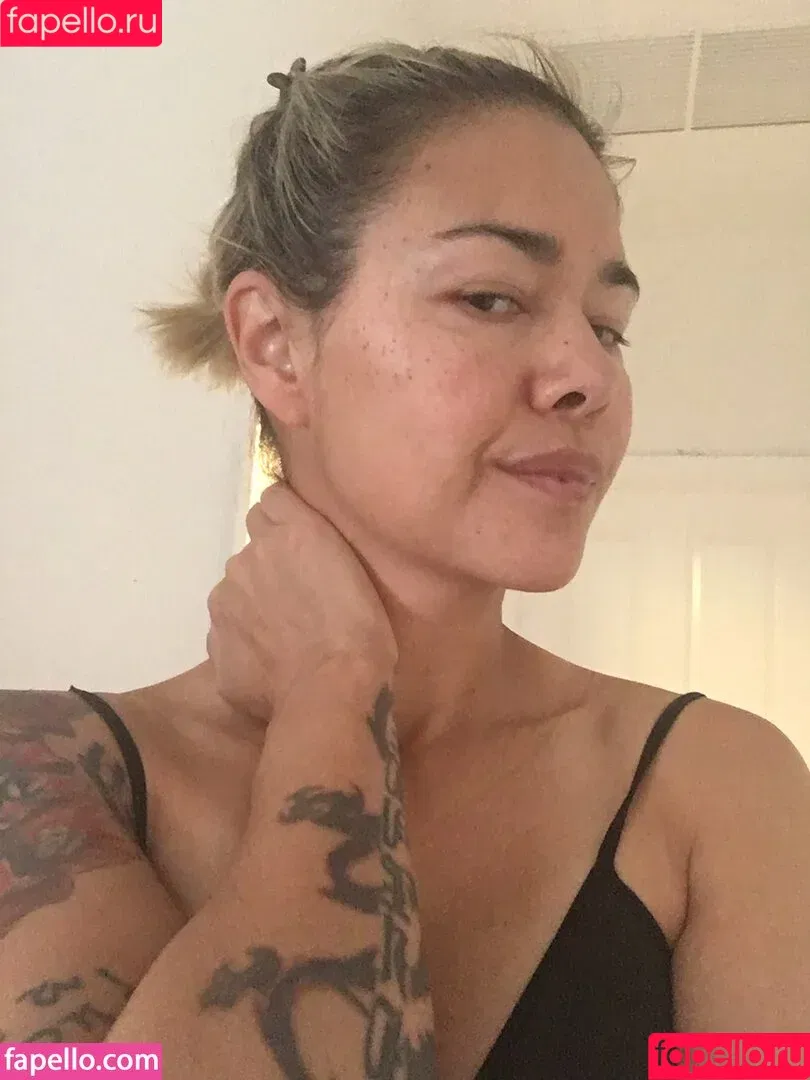 realdanavespoli / thedanavespoli Onlyfans Photo Gallery 