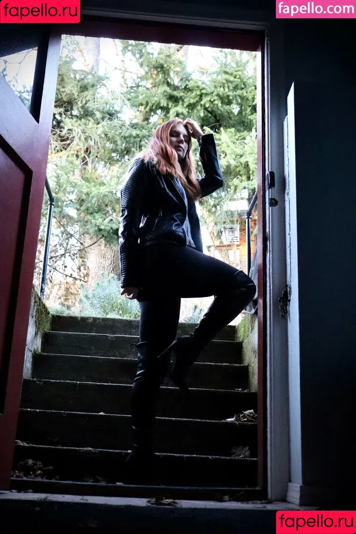 misschaiyles / misschaiylesdog Onlyfans Photo Gallery 