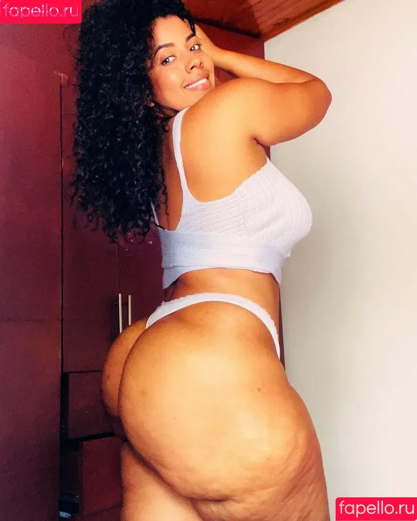 boom.sar / boomsar Onlyfans Photo Gallery 