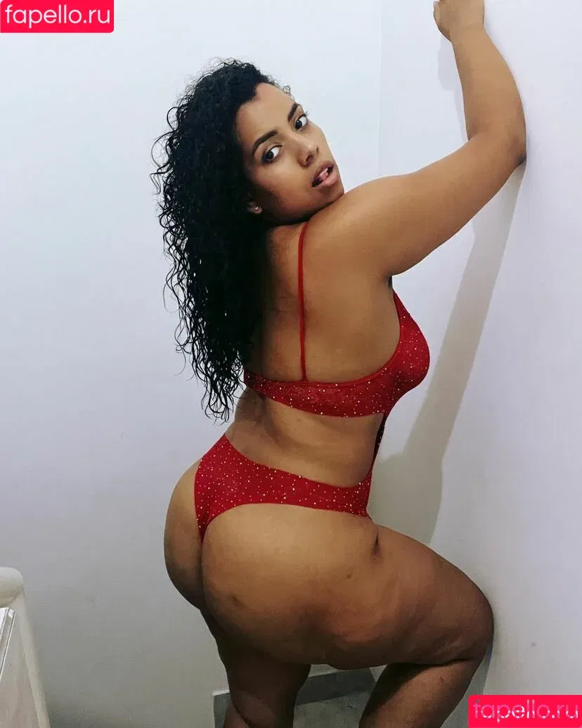 boom.sar / boomsar Onlyfans Photo Gallery 