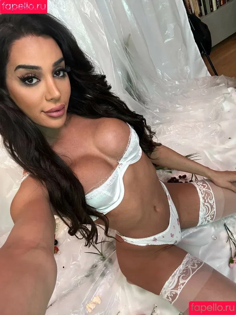 Kamila / _exoticbaby_ / exoticcbaby / https: Onlyfans Photo Gallery 