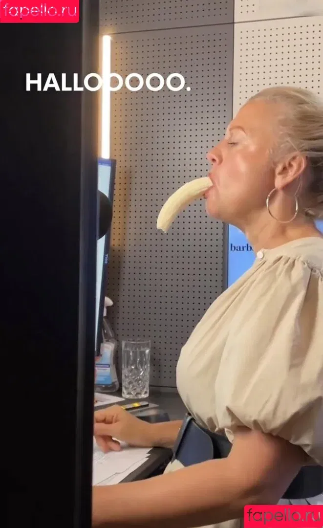 Barbara Schöneberger / sarahtoninx9_ Onlyfans Photo Gallery 