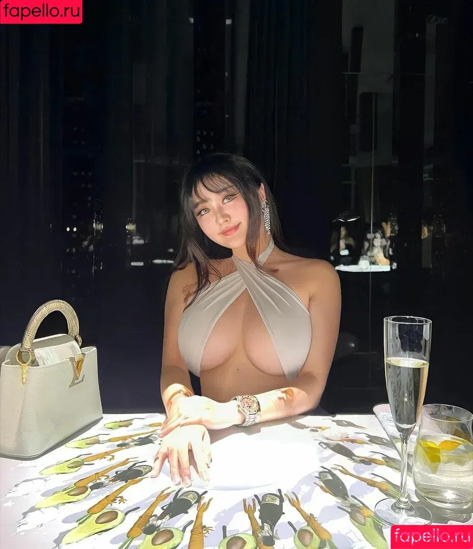 Rebecca Liu / beccabeccaliu / plaguewhore Onlyfans Photo Gallery 