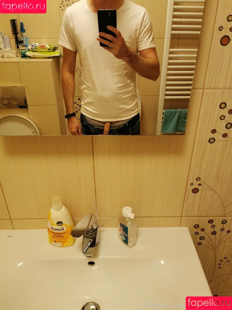 pe_sst / uwetdreams Onlyfans Photo Gallery 