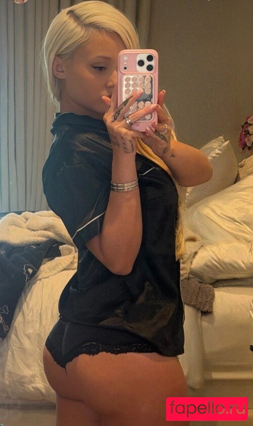 Alabama Barker Nude Onlyfans Photo 51
