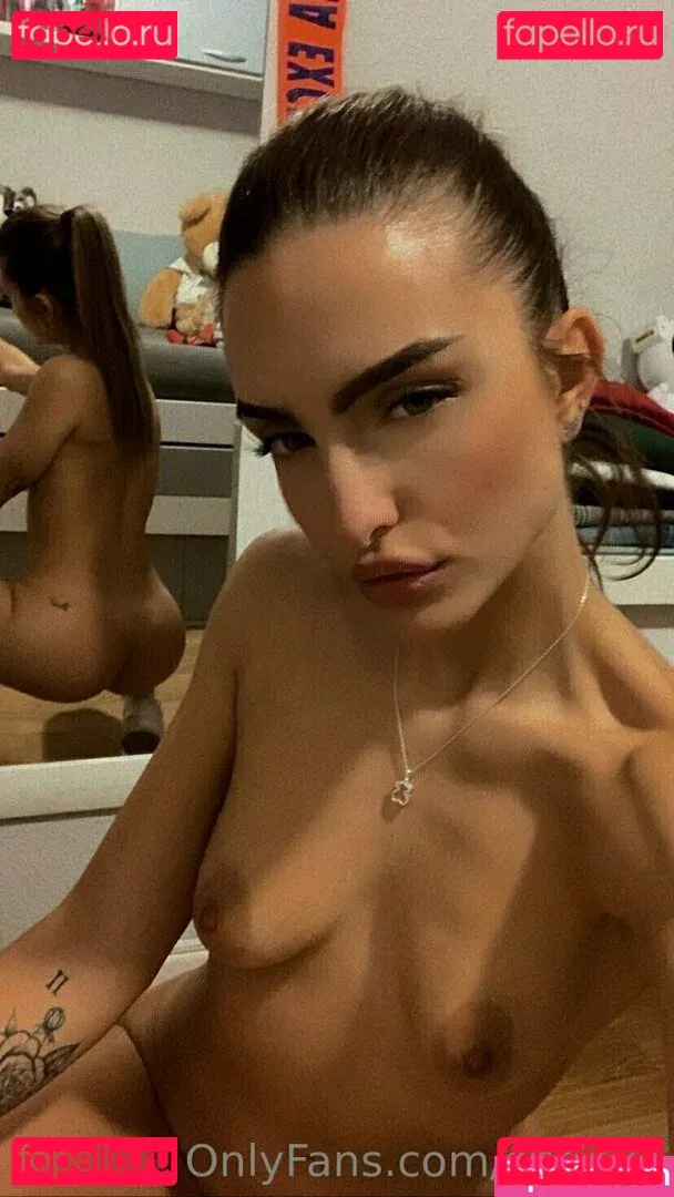 chicas_spain Onlyfans Photo Gallery 