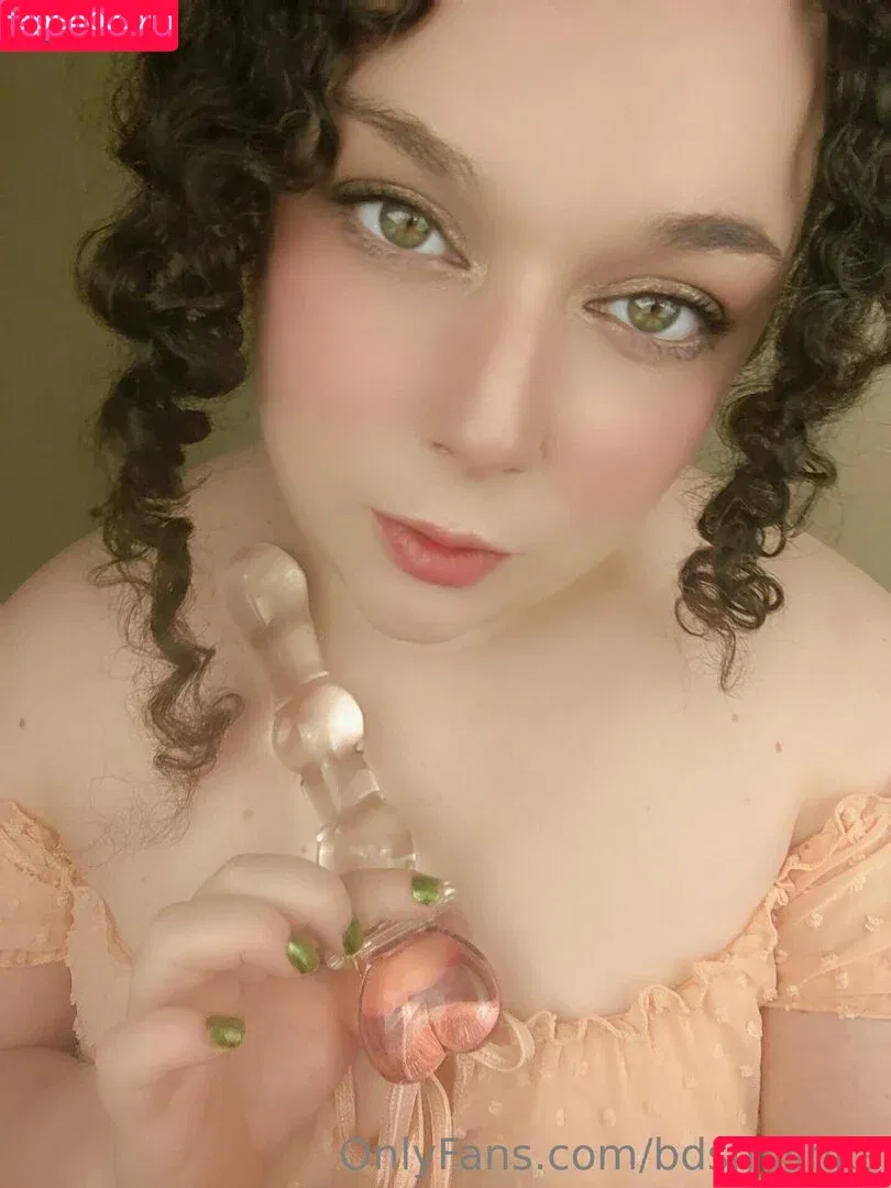 bds.mishka / bdsmishka Onlyfans Photo Gallery 