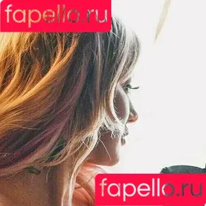 riannaconnercarpenter / thecombatbarbie Onlyfans Photo Gallery 