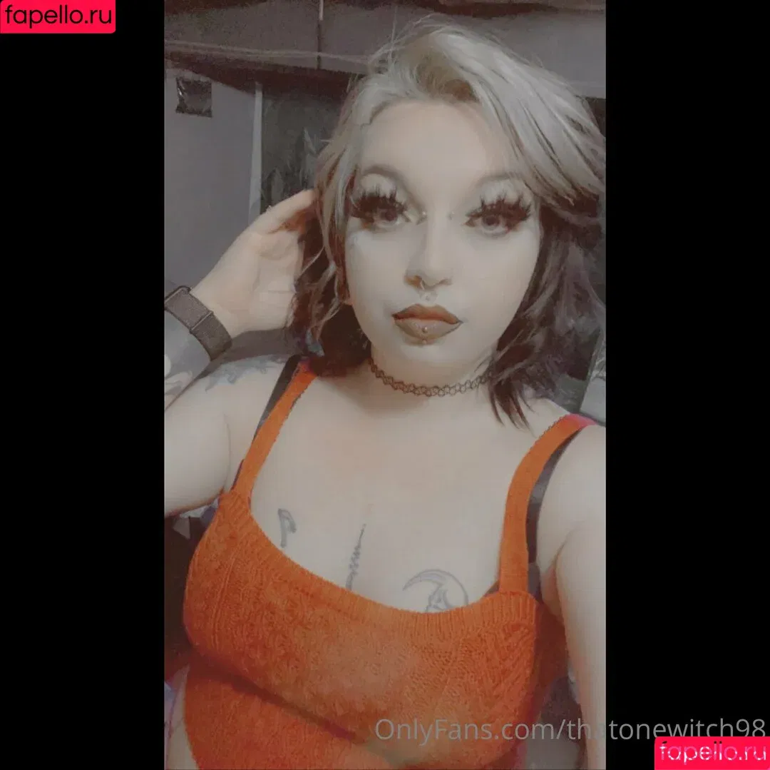 thatonewitch98 Onlyfans Photo Gallery 
