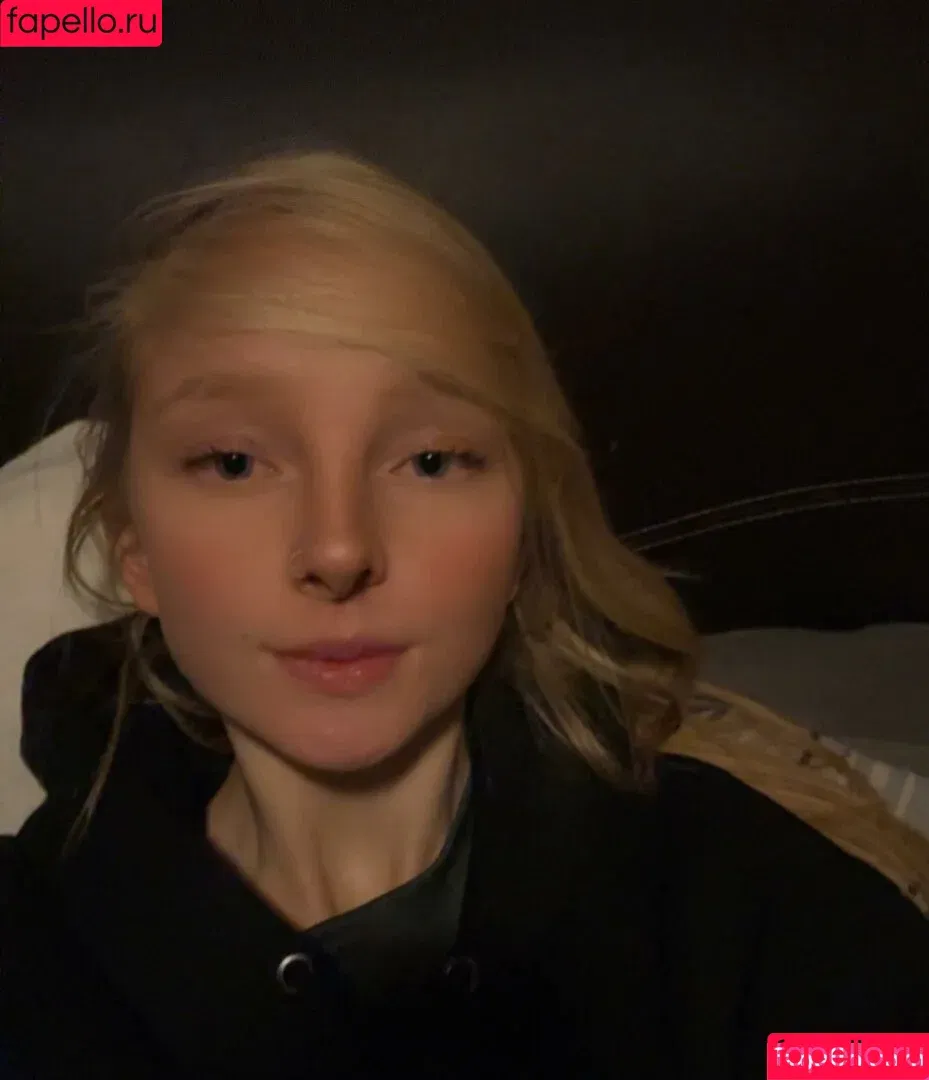 Blondiii_viviii / blonde_vivi / viviherzchen3 Onlyfans Photo Gallery 