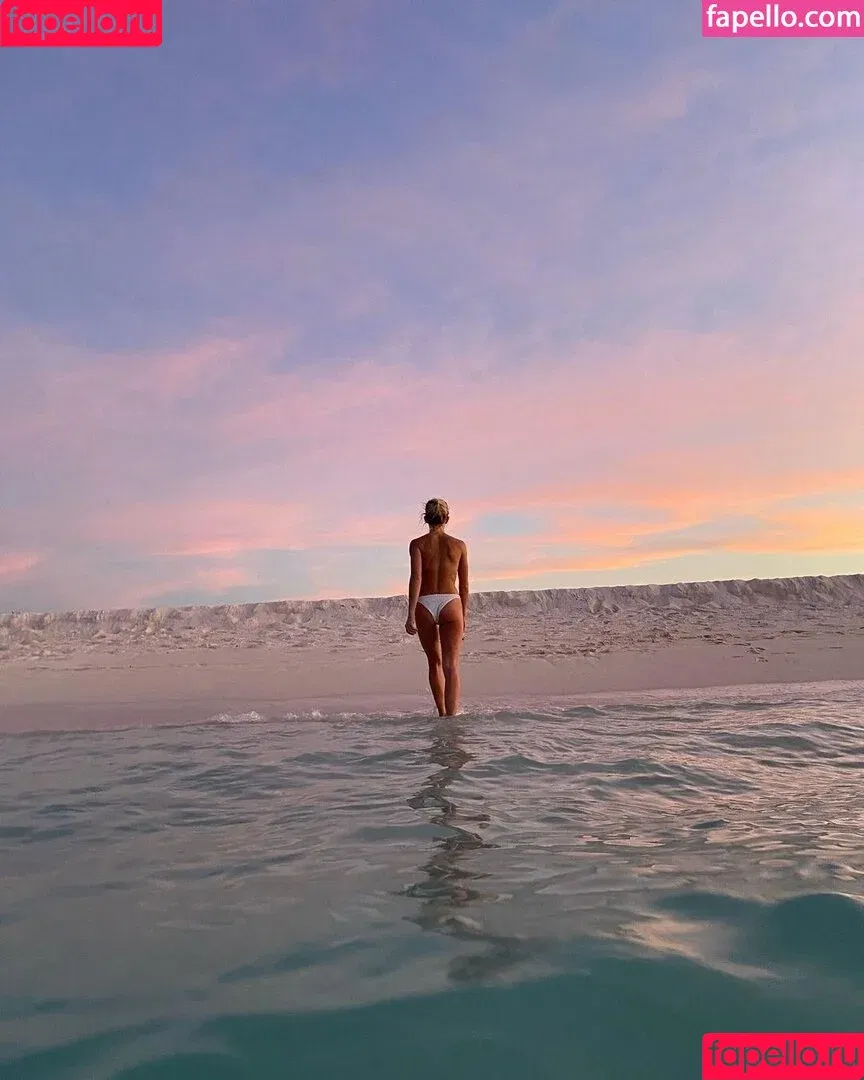 Caro Daur / carodaur Onlyfans Photo Gallery 