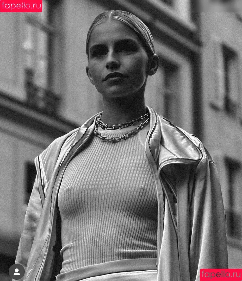 Caro Daur / carodaur Onlyfans Photo Gallery 