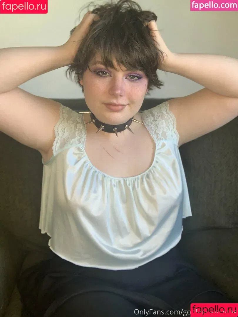 gobl1nqueen / goblinqueenfree Onlyfans Photo Gallery 