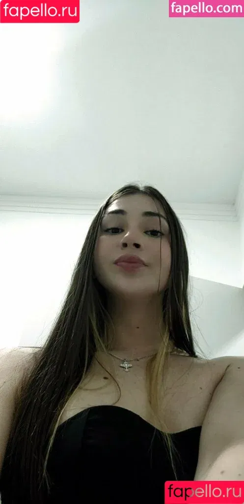 Julia Reis / aajuliareis / ajuliareis Onlyfans Photo Gallery 