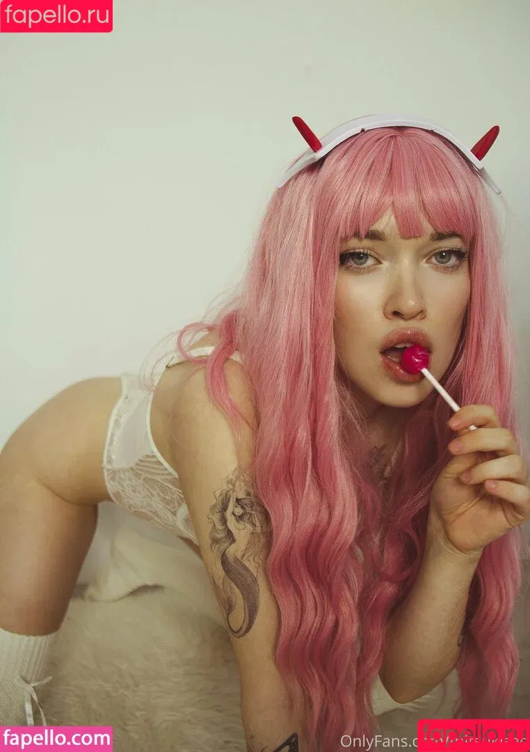 narumi18y / narumibunni / narumii_sg Onlyfans Photo Gallery 