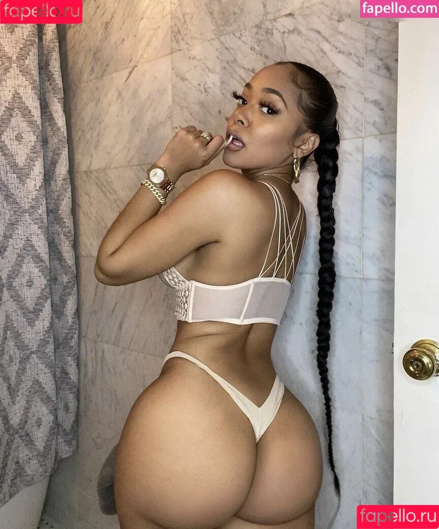 Eva Lo Dimelo / Eva Lopez / eva_lo_dimelo / u303803809 Onlyfans Photo Gallery 