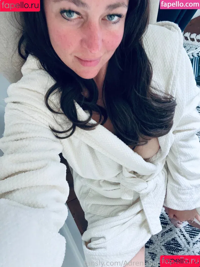 AdrenaSapphire_MILF / https: Onlyfans Photo Gallery 