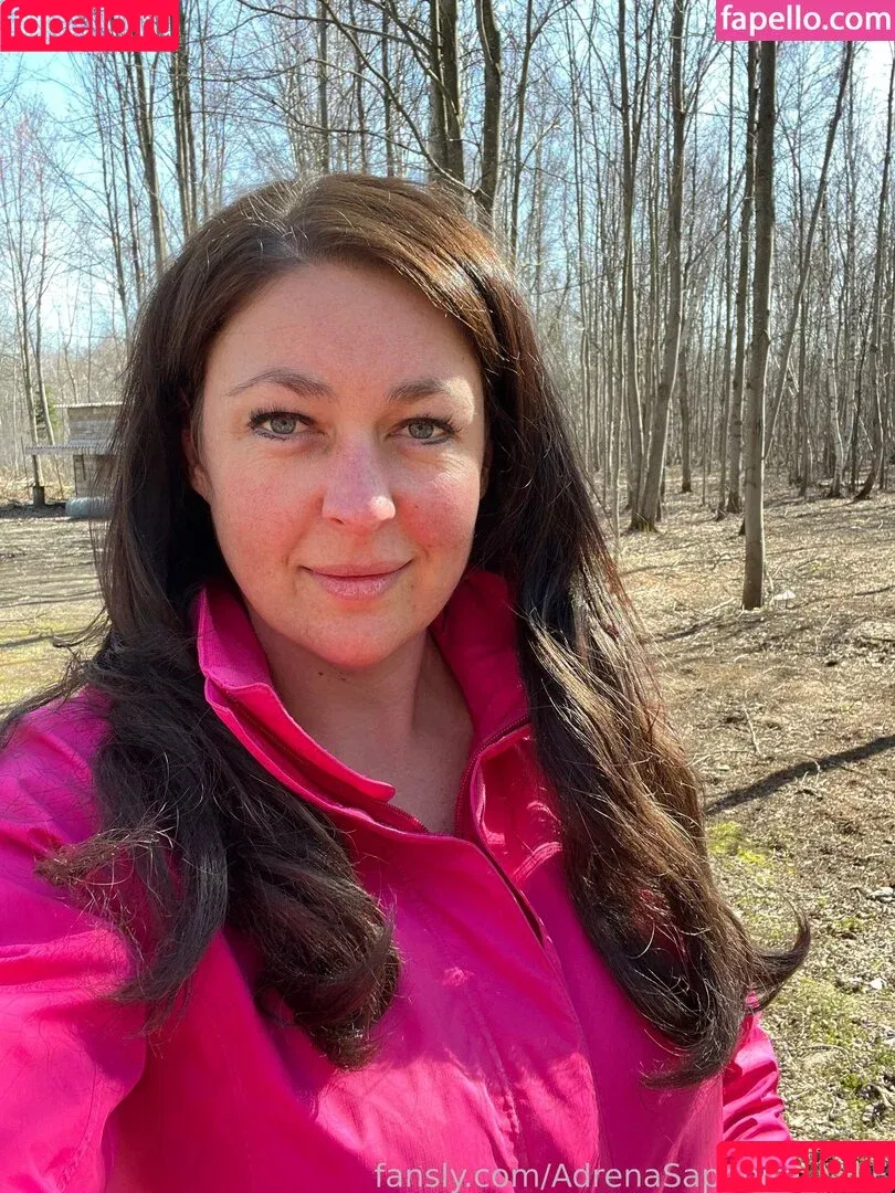 AdrenaSapphire_MILF / https: Onlyfans Photo Gallery 