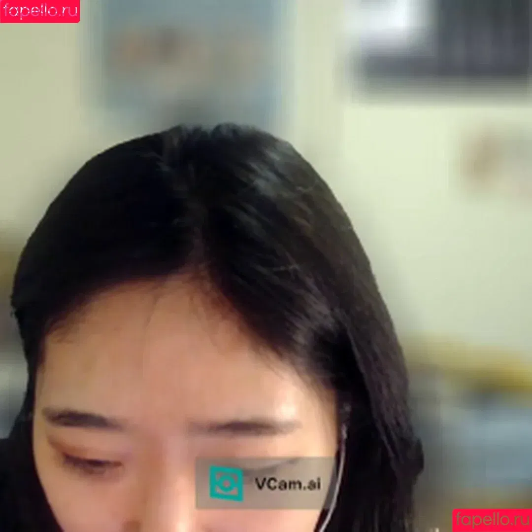 Cozykorean / cozy.games Onlyfans Photo Gallery 