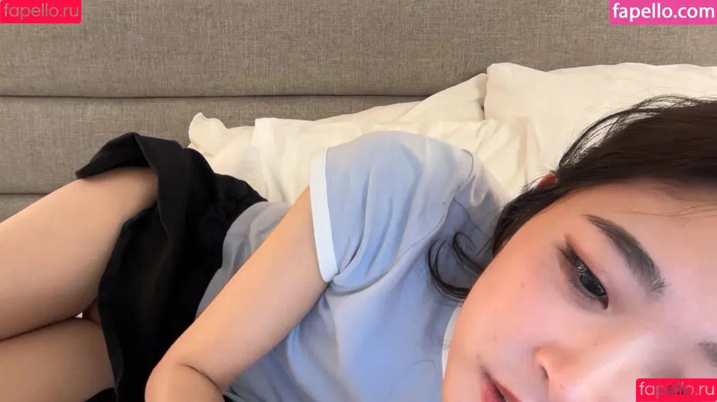 Cozykorean / cozy.games Onlyfans Photo Gallery 