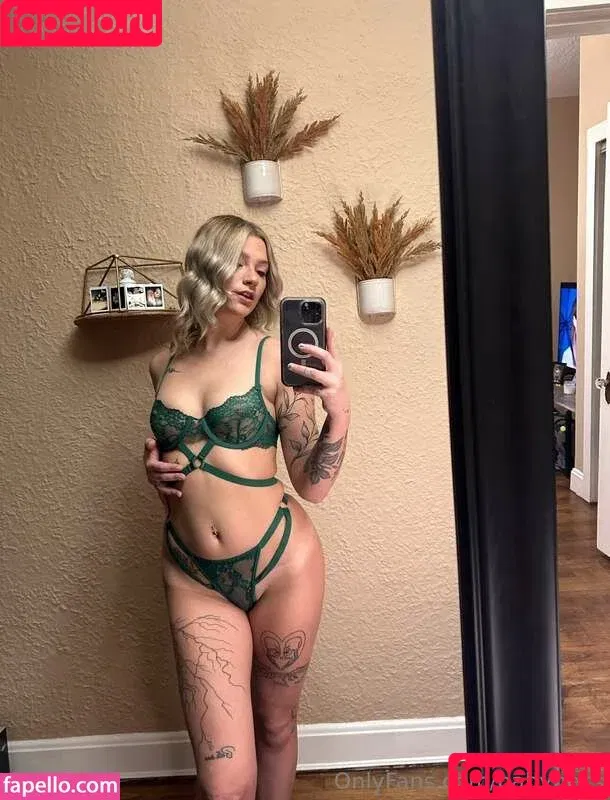 Baby Becs / baby.becs / babybecs14 Onlyfans Photo Gallery 