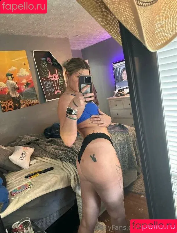 Baby Becs / baby.becs / babybecs14 Onlyfans Photo Gallery 