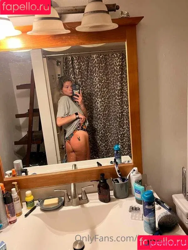 Baby Becs / baby.becs / babybecs14 Onlyfans Photo Gallery 