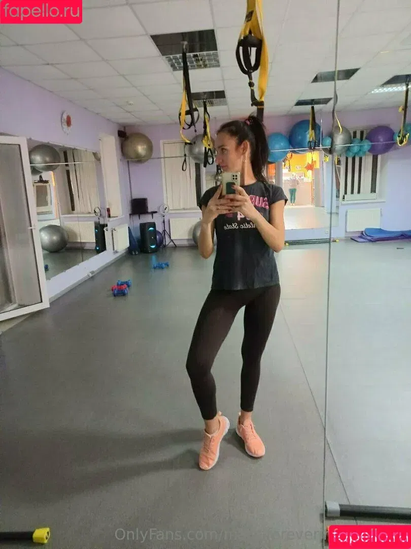 mariaforeverinyourheart / simonopp_ Onlyfans Photo Gallery 