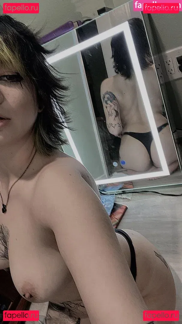 Gremlinbxtch Onlyfans Photo Gallery 