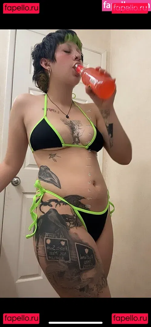 Gremlinbxtch Onlyfans Photo Gallery 