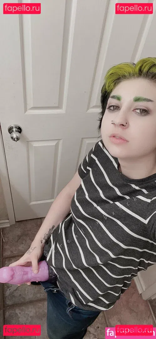 Gremlinbxtch Onlyfans Photo Gallery 