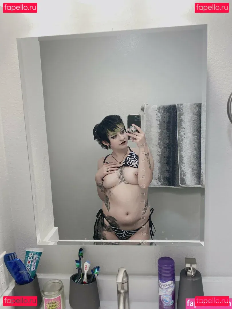 Gremlinbxtch Onlyfans Photo Gallery 