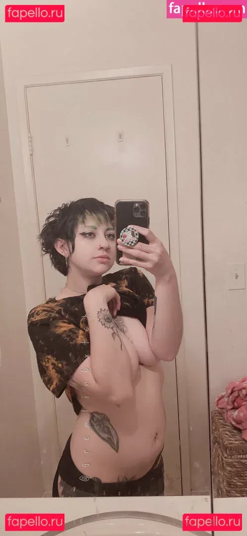 Gremlinbxtch Onlyfans Photo Gallery 