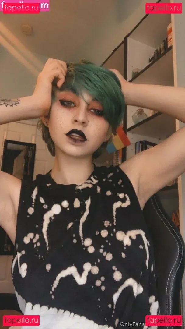 Gremlinbxtch Onlyfans Photo Gallery 