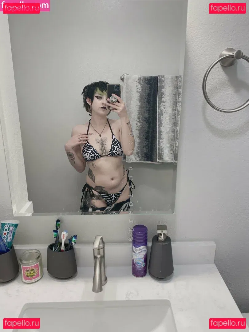 Gremlinbxtch Onlyfans Photo Gallery 