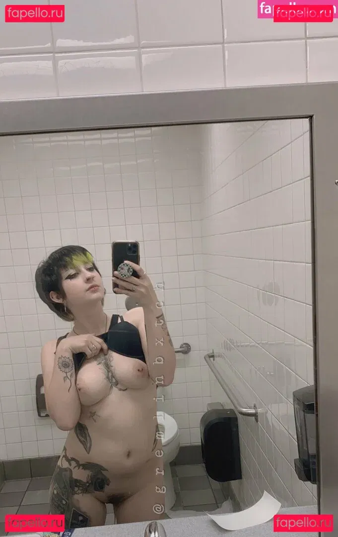 Gremlinbxtch Onlyfans Photo Gallery 