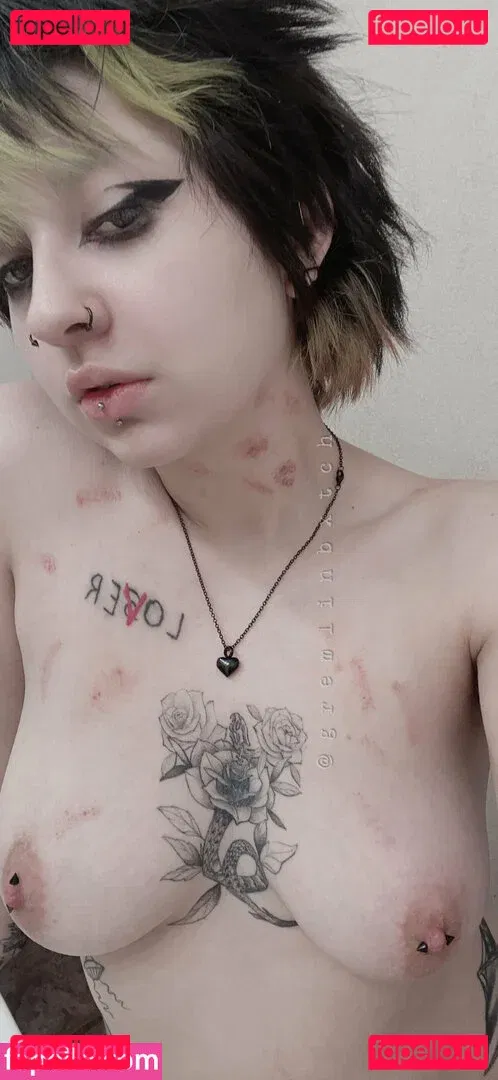 Gremlinbxtch Onlyfans Photo Gallery 